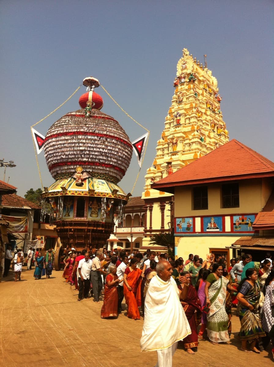 Kotilingeshwara Temple in Koteshwara